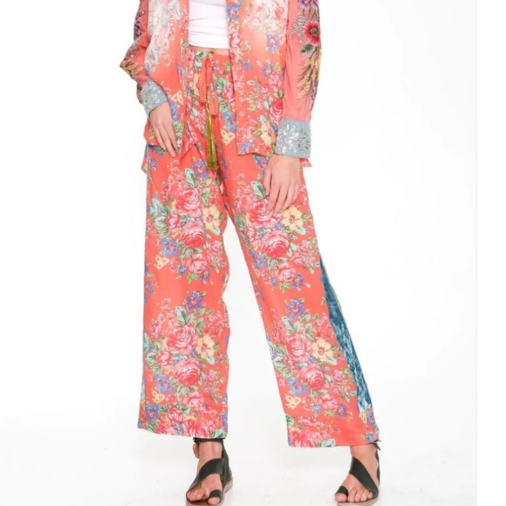 Aratta Silent Journey Girls Are Young Rose Wide Leg Ankle Pants in Orange Size L